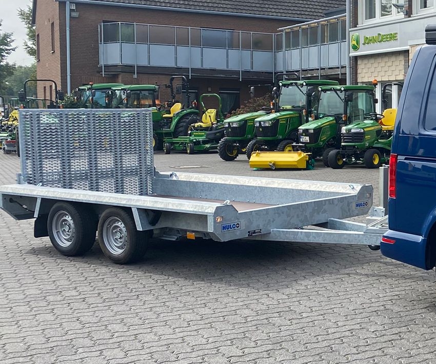 baumaschinenanhänger 1,9T